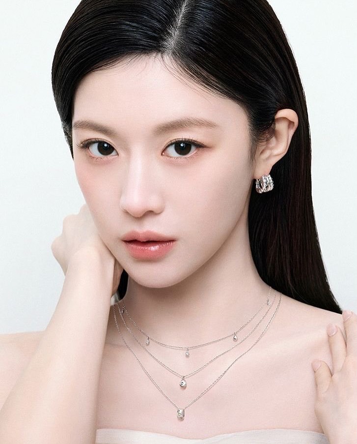 โก ยุนจอง