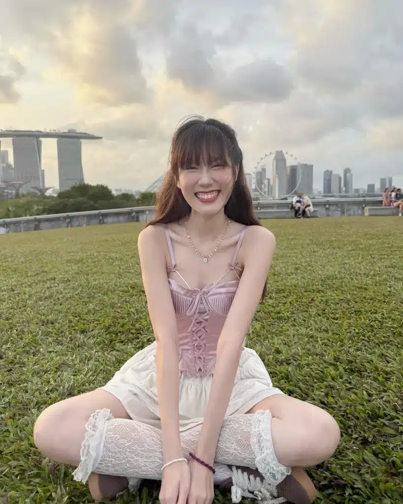 โนว์เบลล์ Knowbelle ถ่ายแบบ คาเฟ่