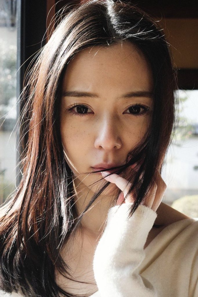 Yoshitaka Nene โยชิทากะ เนเนะ รอยยิ้มตาสระอิ น่ารักสดใส