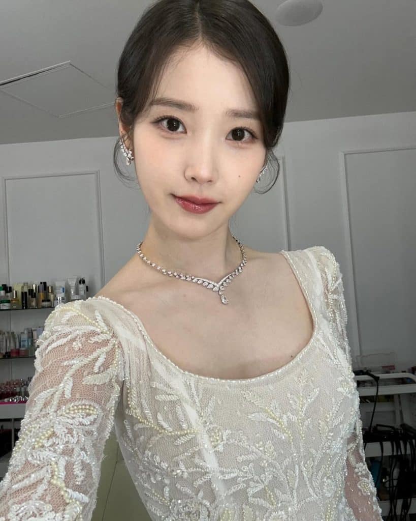 IU ไอยู Good Day Celebrity LILAC เจ้าแม่ล้างชาร์ท PAK K-pop เพลงดัง