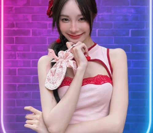 เปิดประวัติ pimmmmss เน็ตไอดอลหน้าหมวยสุดแซ่บ ดีกรีสาวม.ศิลปากร