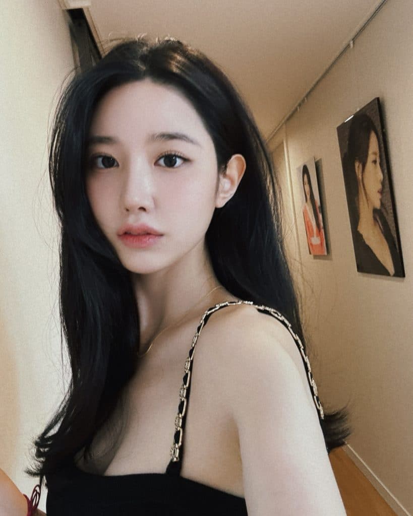 Johyun ภาพในแกลเลอรีลำดับที่ 3