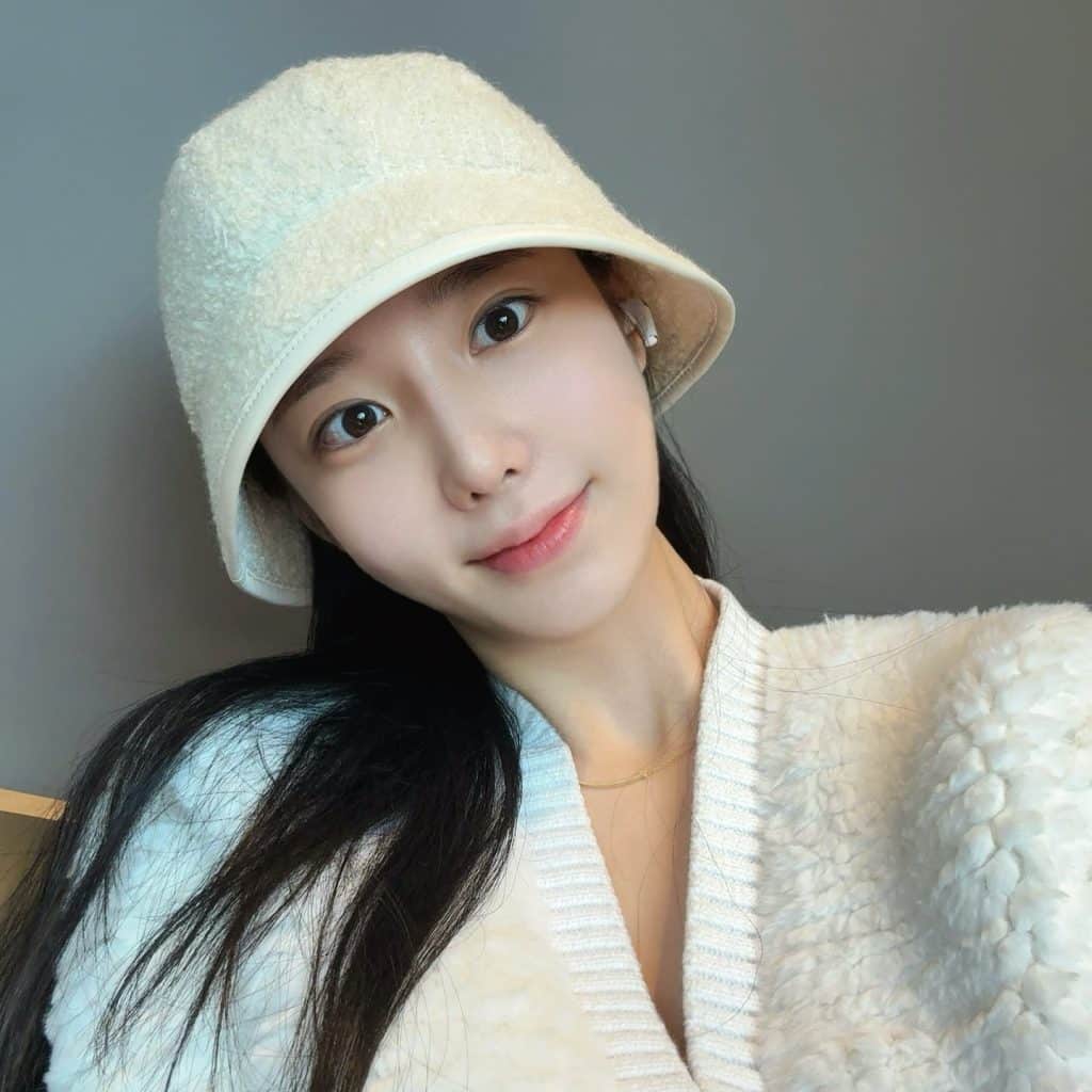 Johyun ภาพในแกลเลอรีลำดับที่ 4