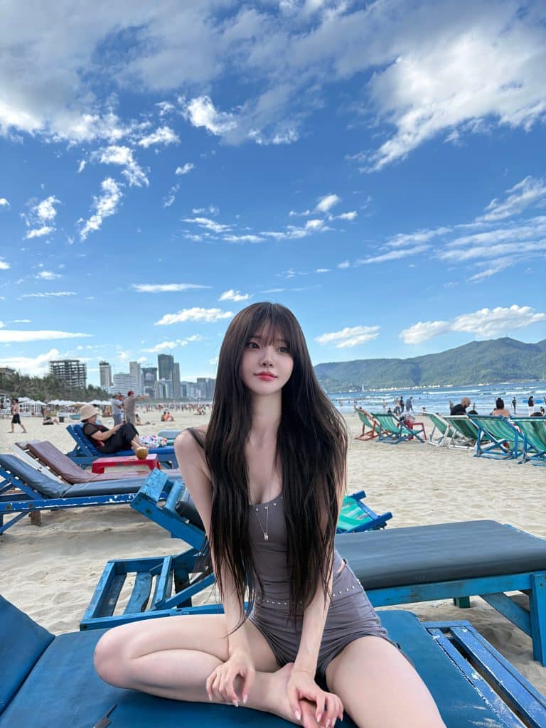 Park Min-jung ภาพในแกลเลอรีลำดับที่ 5