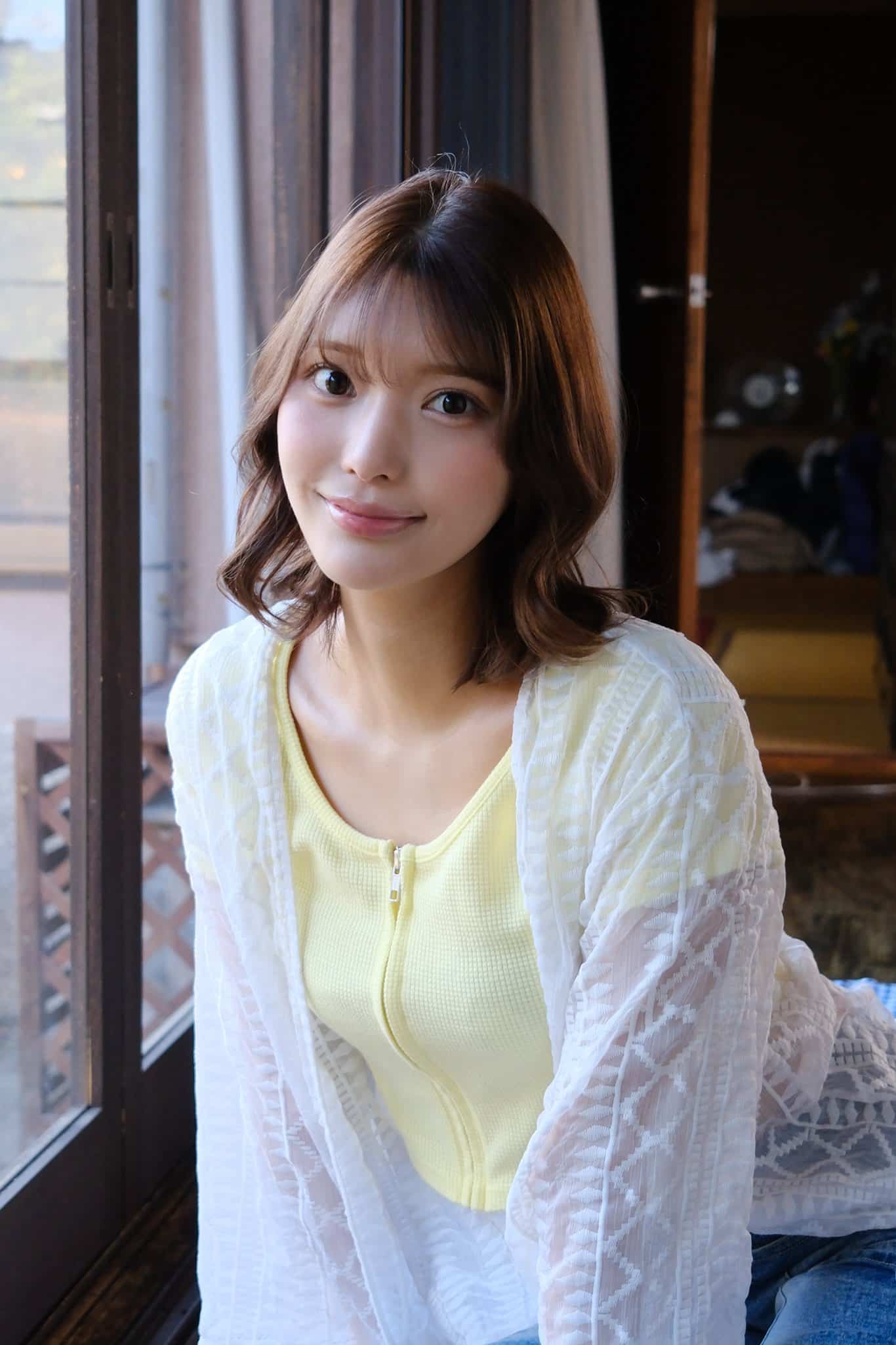 ภาพ Hana Kuraki ที่เลือกใช้ในบทความจดจำเส้นทางของเธอ