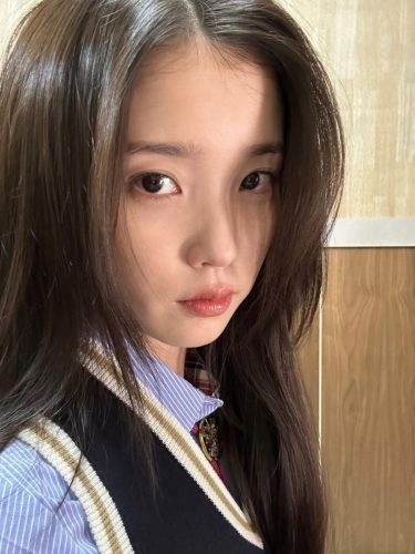 ไอยู-IU-อีจีอึน-16